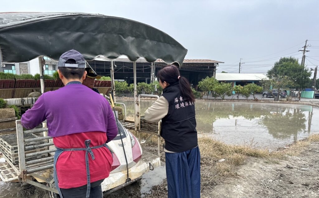 農耕機清洗再上路 屏縣府鎖定熱區加強稽查 3 E59C966E38081E792B0E4BF9DE5B180E5AEA3E5B08EE8BEB2E88095E6A99FE585B7E6B885E6B497E5BE8CE5868DE4B88AE8B7AF1 0 1024x636 1