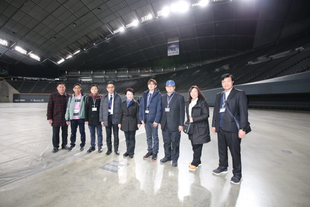 盧秀燕參訪札幌巨蛋 盛讚多功能設計巧思 5 E79BA7E5B882E995B7E58F83E8A8AAE69CADE5B98CE5B7A8E89B8BE79B9BE8AE9AE5A49AE58A9FE883BDE8A8ADE8A888E5B7A7E6809D E58F96E7B693 E4BBA5E4BABAE782BAE69CAC E79086E5BFB5E5ADB5E58C96E58FB0E4B8ADE696B0E59CB0E6A899 1024x683 1