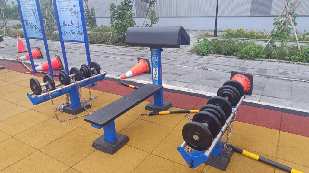 八里體健綠帶（Bali Outdoor Gym）」體健設施