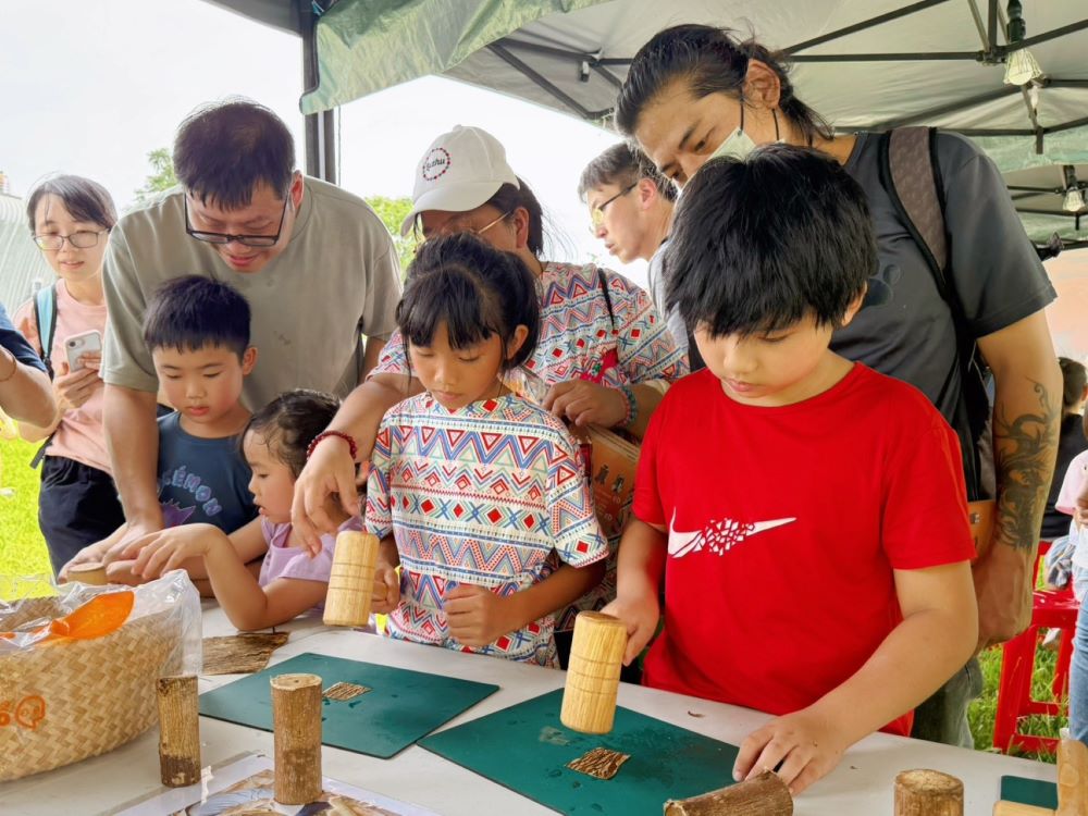 《圖說》完成闖關任務還有機會抽中五星級飯店住宿大獎。〈十三行提供〉