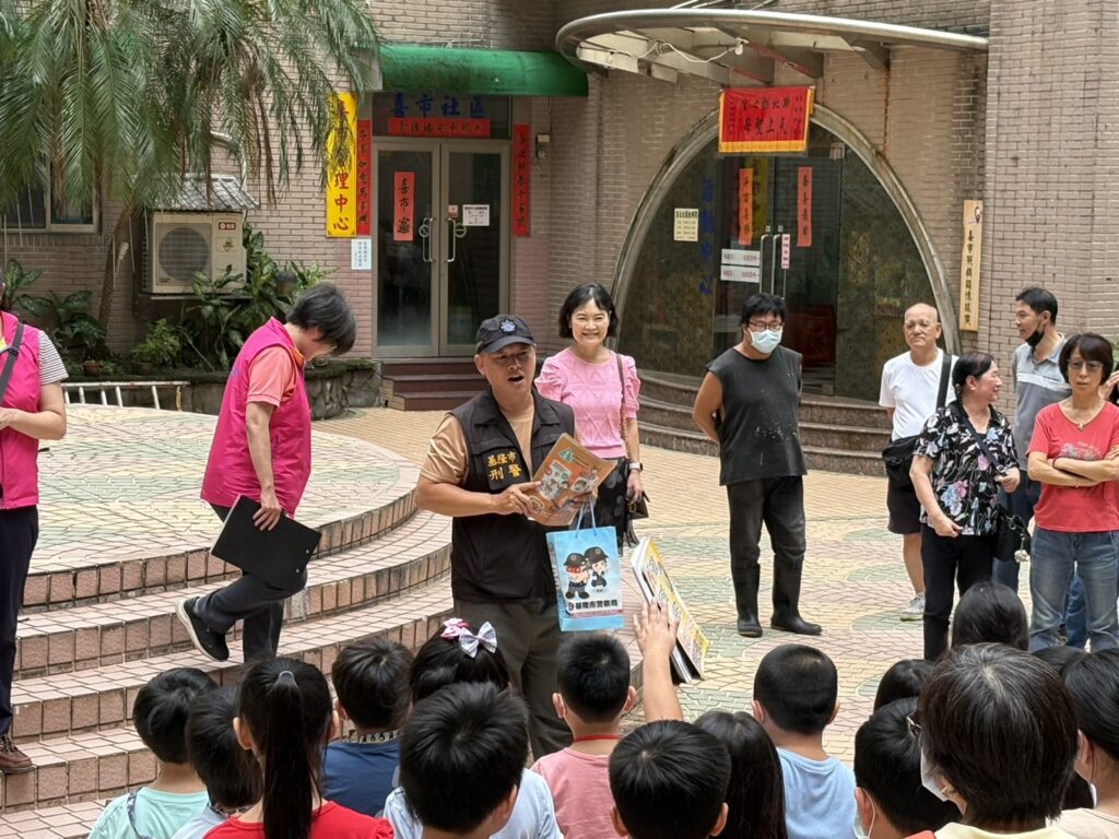 基四警協同基隆市衛生局共同針對 反詐騙及青春專案 齊宣導 8 四 16