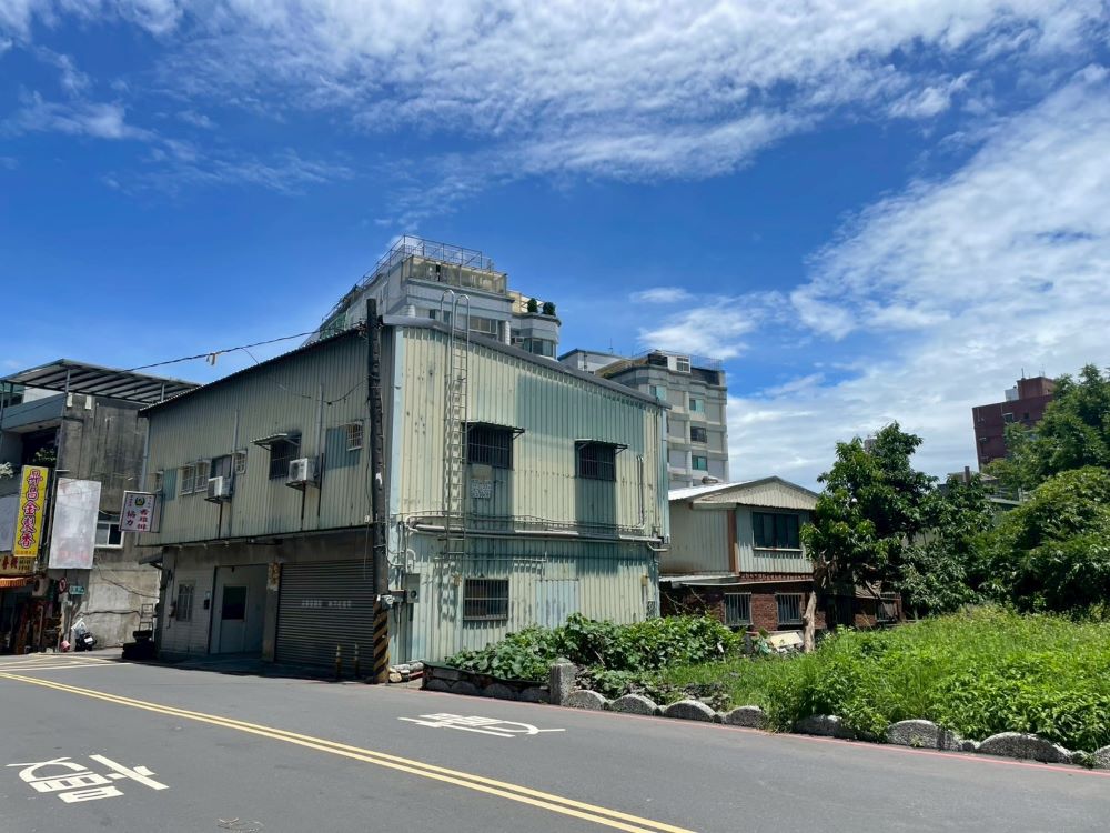 內政部審議通過鶯歌2處都市計畫公設通檢 4 《圖說》鶯歌鳳鳴地區市場用地現況照。〈城鄉局提供〉