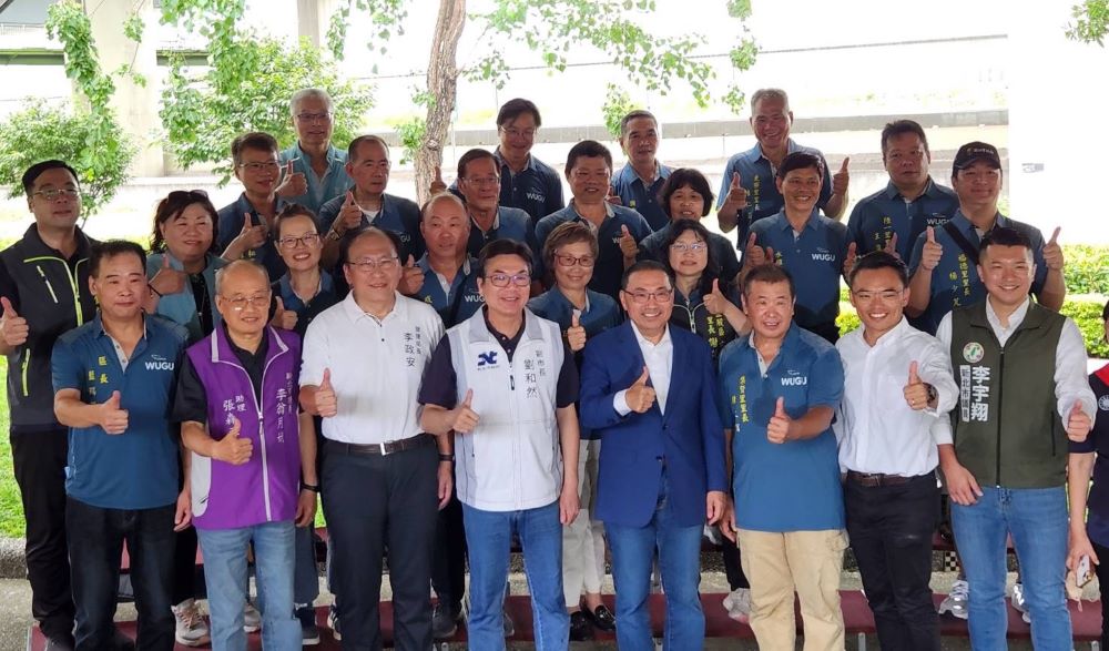 《圖說》侯友宜市長與貴賓合影。〈捷運局提供〉