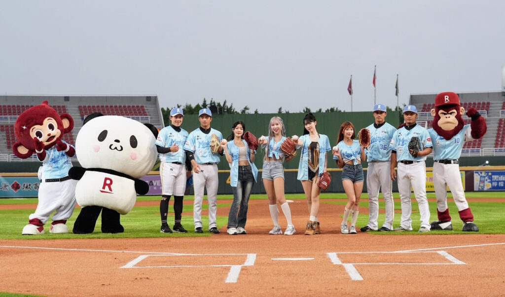 李瑩珠、LUVSSIRina、LUVSSI（Song、甜心