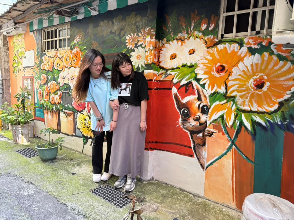 《圖說》找到你囉，出來一起玩---板橋區東丘里。〈水利局提供〉