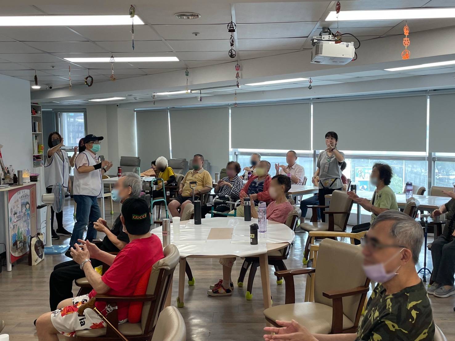 基隆市志推中心「暖心連線」傳遞愛與溫暖 3 1140813暖心連線 植愛於心1