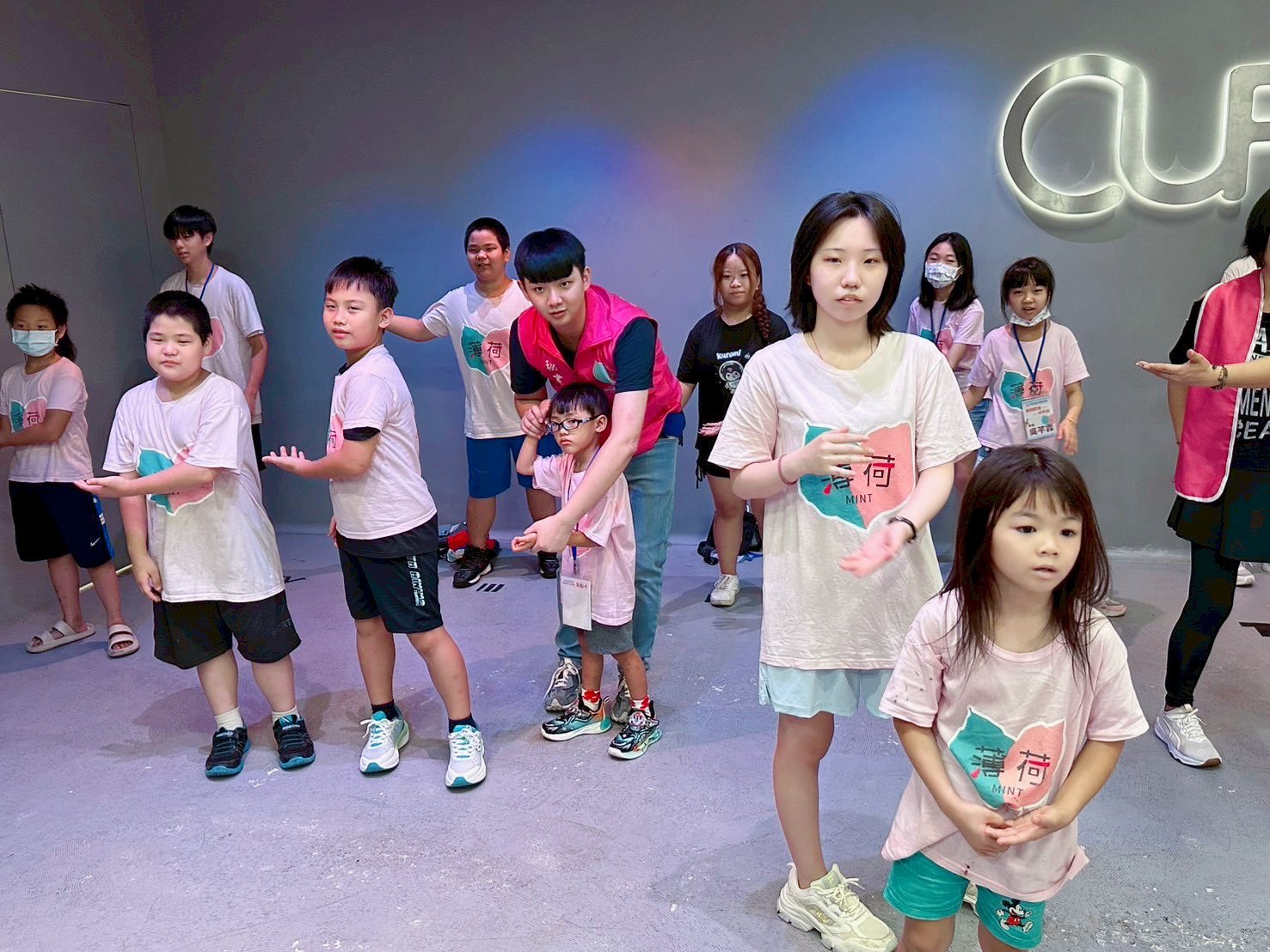 李爅薄荷的清香造就孩童暑期的芬芳及未來的希望 3 526757551 761224219602076 2482253391700297155 n