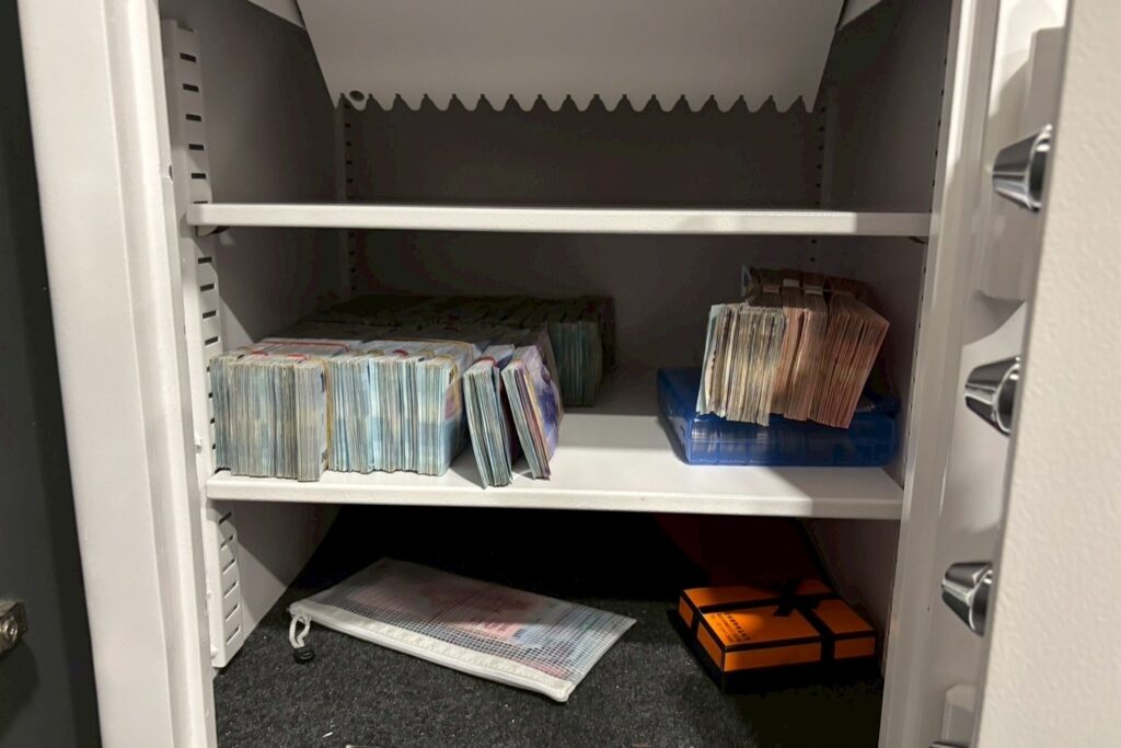 MEITU 20250802 103316696