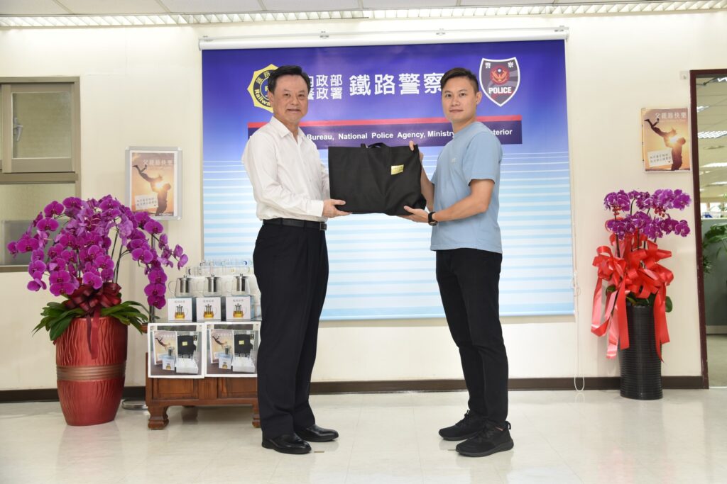 MEITU 20250808 132308107