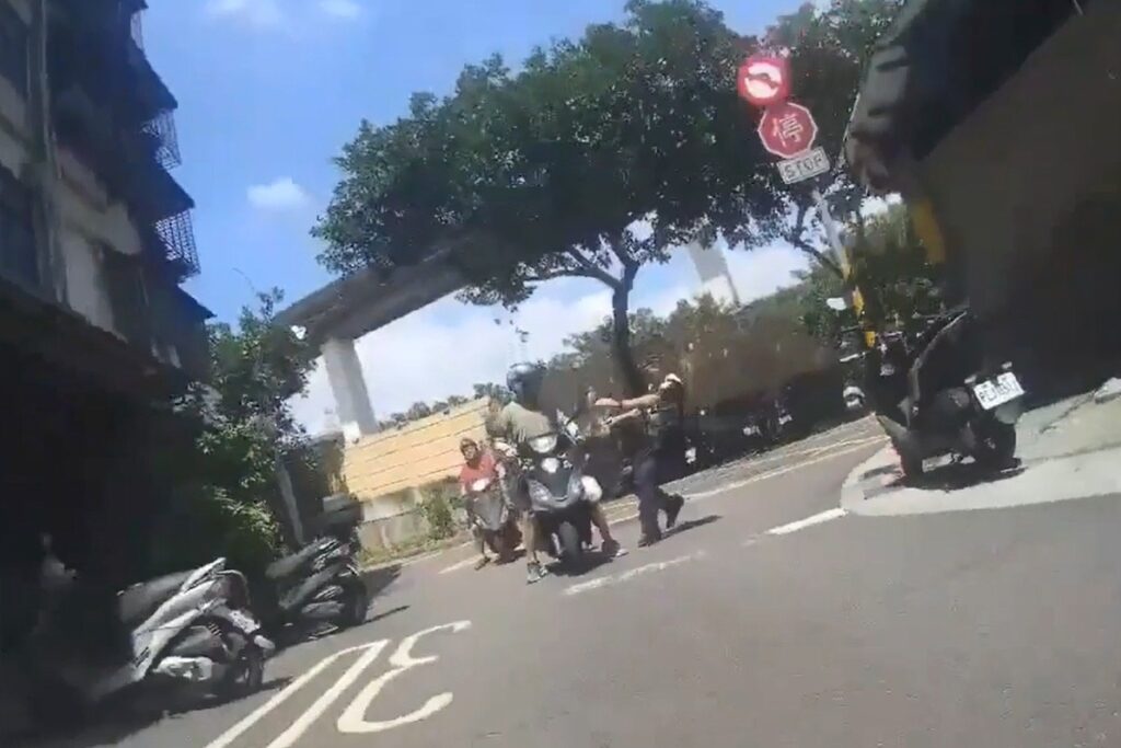 MEITU 20250810 104751789