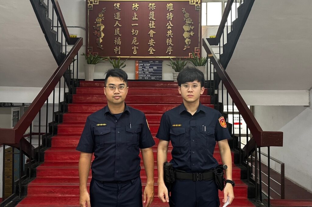 婦人誤信 每日報平安 險失百萬 文一警及時阻詐保平安 1 MEITU 20250813 082036320