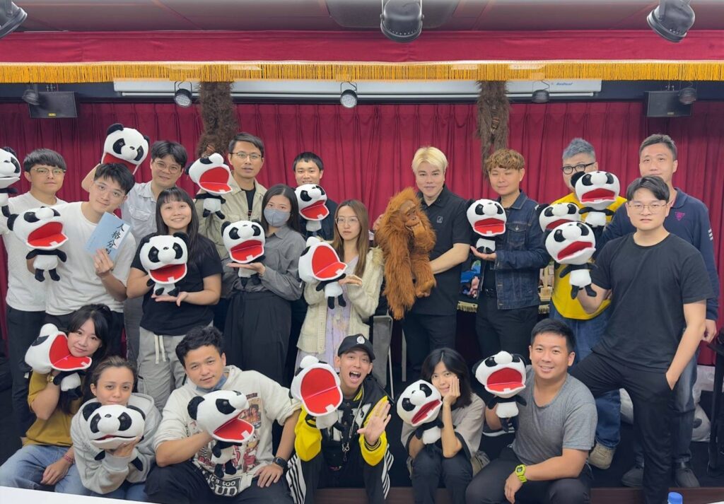 台灣腹語冠軍「魔術先生-小魔張孝行」用笑聲感動每一位觀眾 2 S 195453025 0