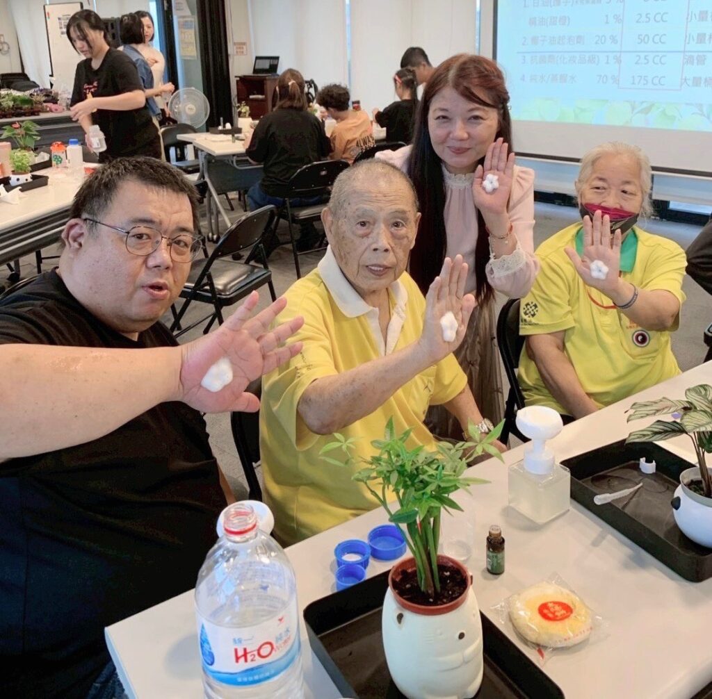 慶祝父親節!烏日共生宅爸氣登場 2 S 218038280 0