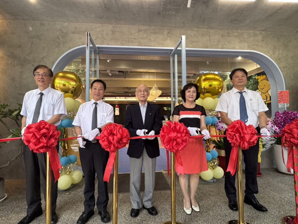 全台首座大學親子館開幕 利百代攜手東海大學打造共學基地 1 S 91472006