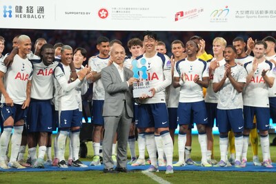 健絡通盃圓滿落幕 熱刺1:0險勝阿仙奴 健絡通盃圓滿落幕 熱刺1:0險勝阿仙奴