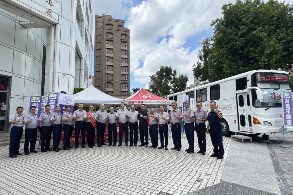 提升執勤知能 強化防衛韌性 大安義警好讚 3 三 13