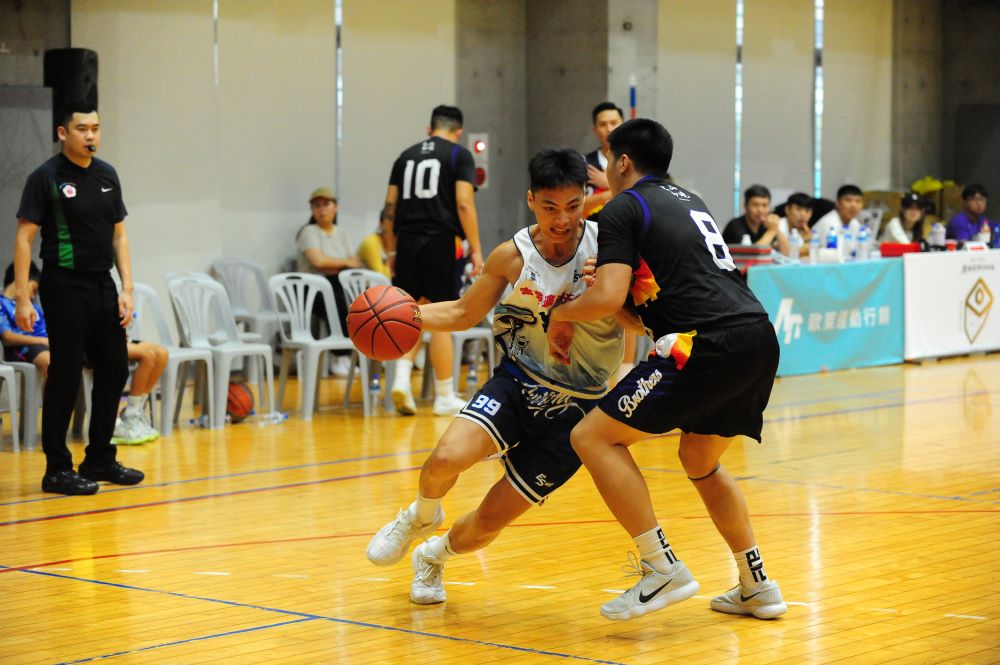 《圖說》透過賽事讓全國熱愛籃球運動的原民好手們，在新北市以球會友，建立友誼。〈原民局提供〉