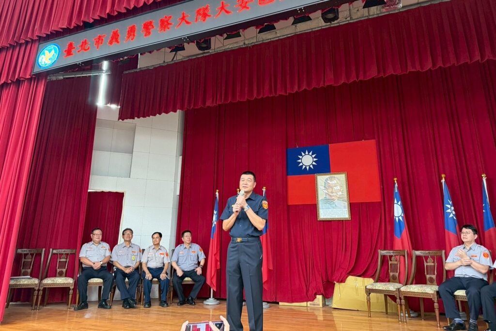 提升執勤知能 強化防衛韌性 大安義警好讚 4 四 7