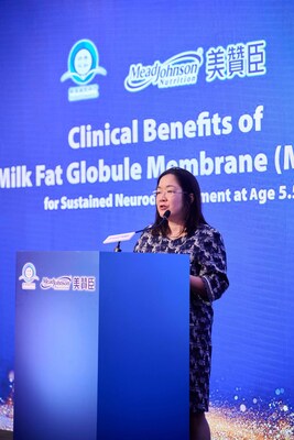 兒童體智及行為發展學科專科醫生杜藴瑜醫生引用臨床研究指出，證實乳脂黃金膜 (MFGM) 的重要性。