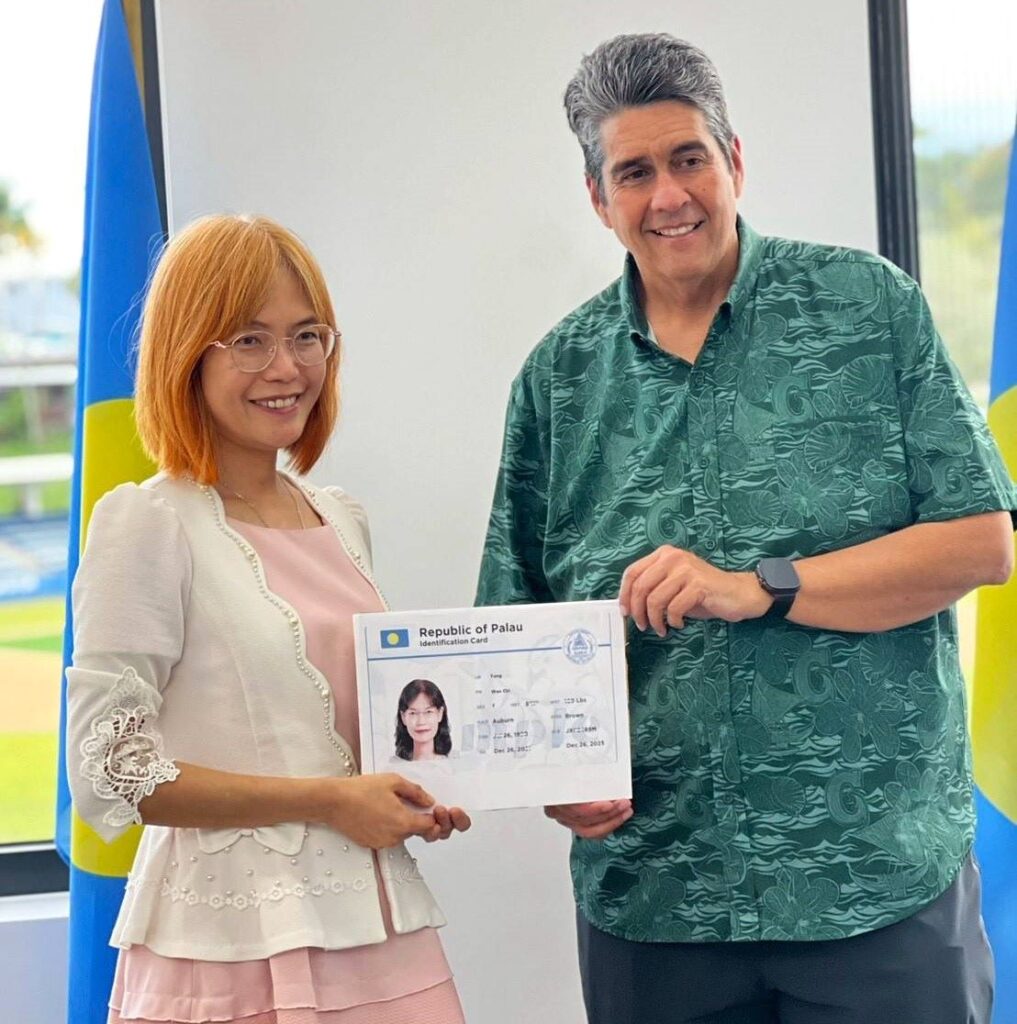 帛琉總統惠恕仁VS楊文琪 歡迎台人成為帛琉「數位居民」 1 285212