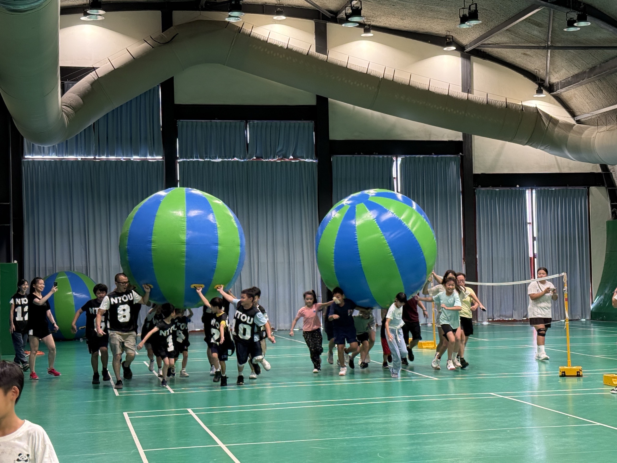 陸上家庭迷你馬拉松嗨翻海大體育館 3 2BED44B4 C224 4095 A493 62A6B69E3B80