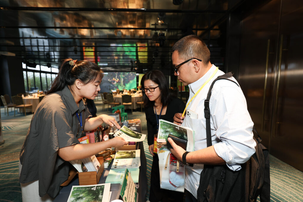 5.日月潭漢來日月行館辦理印尼泗水業者觀光交流媒合會 0