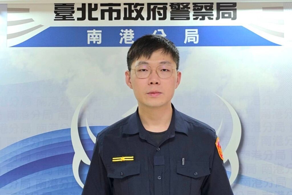 男子訪友違停遇盤查 慌張丟毒仍遭警識破送辦 1 MEITU 20250916 083055921