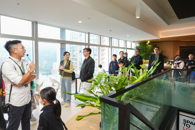 華懋集團舉辦多場「綠色建築之旅暨工作坊」，帶領參賽者走訪集團旗下綠色建築群，包括如心園、荃灣西如心酒店、如心廣場和總部辦公室，展現綠色建築和可持續發展理念如何在現實中得到實踐。