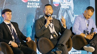 Rodrigo Martínez on a panel discussion “Trading in Times of Uncertainty.” Rodrigo Martínez on a panel discussion “Trading in Times of Uncertainty.”