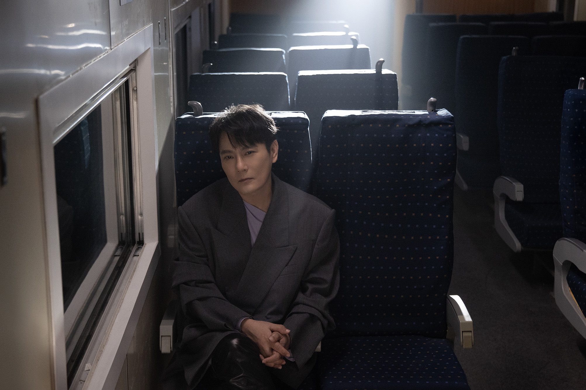 張信哲首支閩南語歌向母親致敬 歌頌母愛化為宇宙之詩