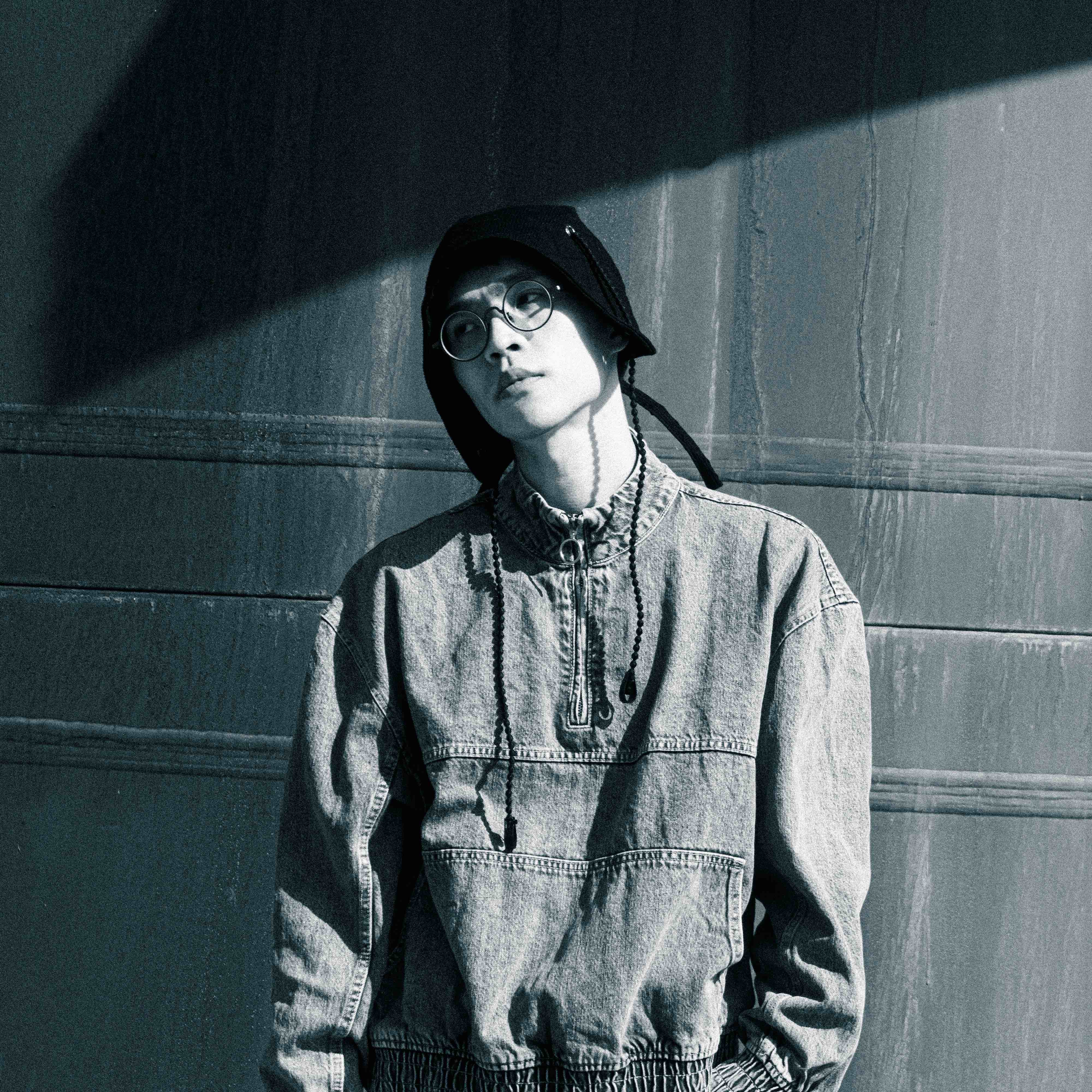 Wols 陷創作低潮 在四坪房間關出一首懷疑人生的自白曲 | 索引新聞 INDEX News Wols 陷創作低潮 在四坪房間關出一首懷疑人生的自白曲 | 索引新聞 INDEX News