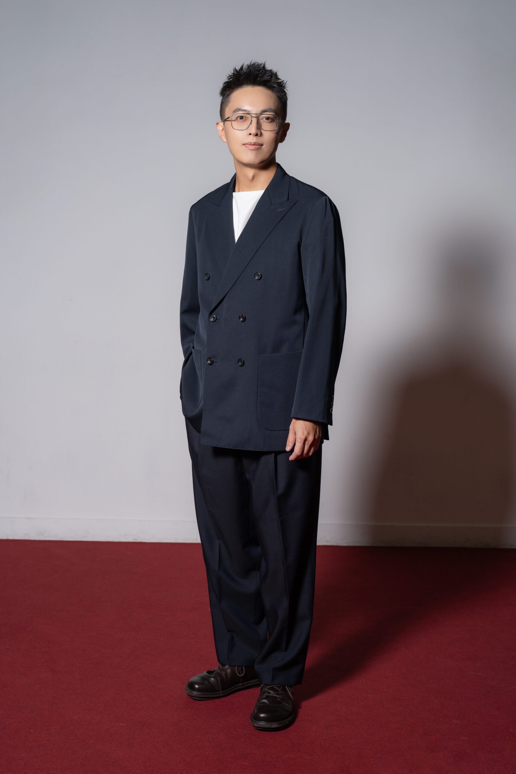 最會說故事的金獎導演林君陽 加盟華研音樂