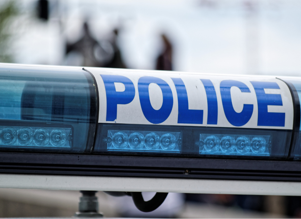 法律專欄｜家人被警察帶走怎麼辦？什麼是拘提？會被關嗎？——律師帶您了解法律程序｜樂羽國際法律事務所_20250213